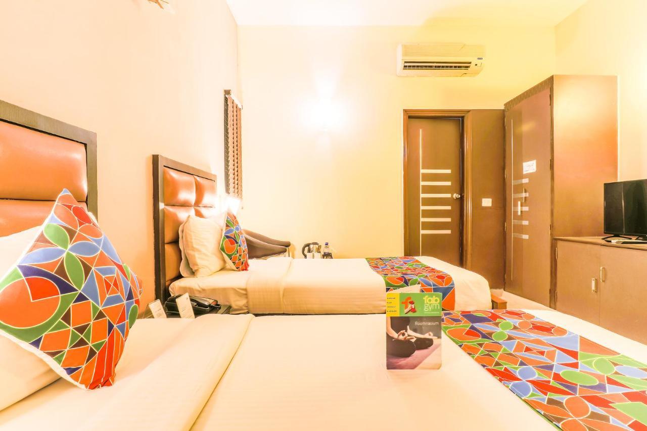 Fabhotel Conclave Boutique New Delhi Exterior photo